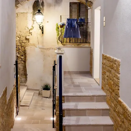 Bed & Breakfast Dimore Del Duomo 3*